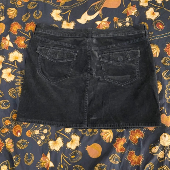 Old Navy Corduroy Skirt - Picture 4 of 5